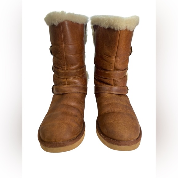UGG Brown Ankle Boots with Cream Fur - Picture 4 of 12